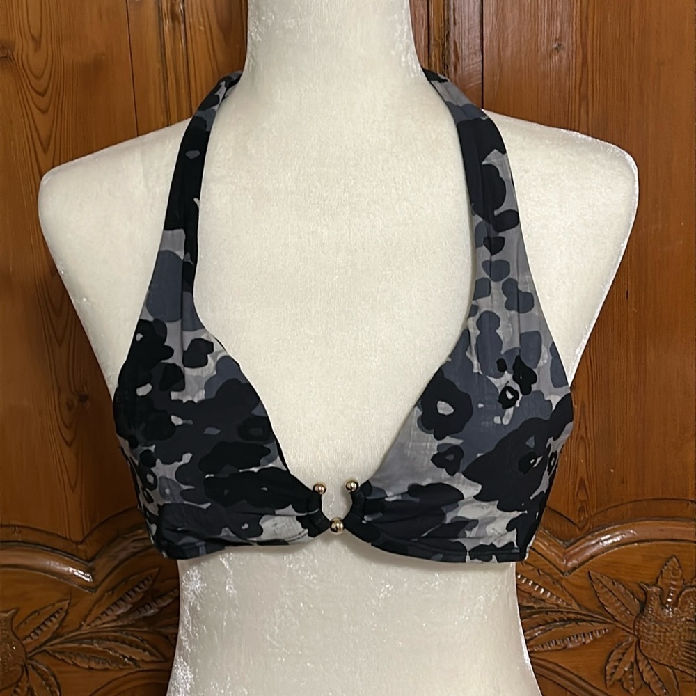 Robin Piccone Eden Halter Camo Bikini Top Black Camo  Small